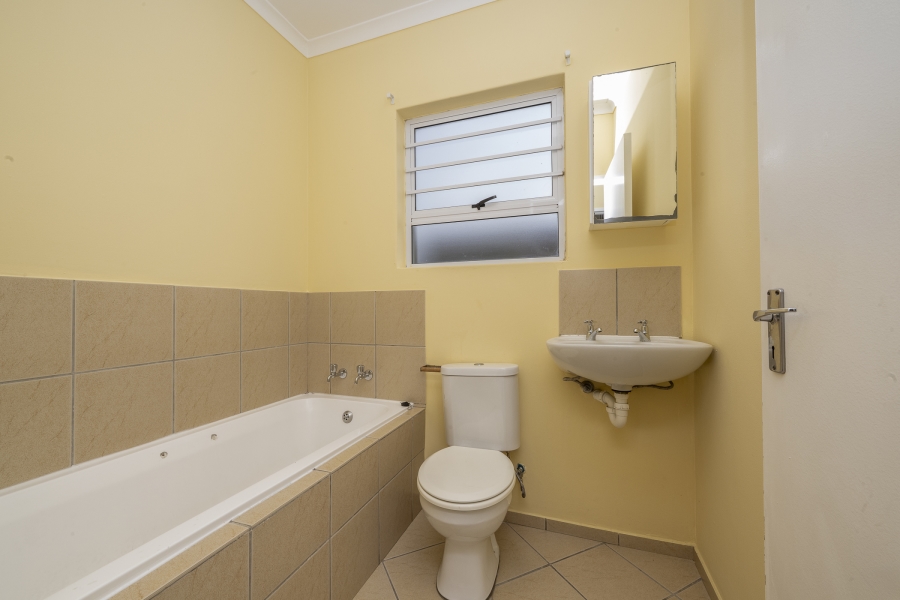 2 Bedroom Property for Sale in Sunset Glen Western Cape